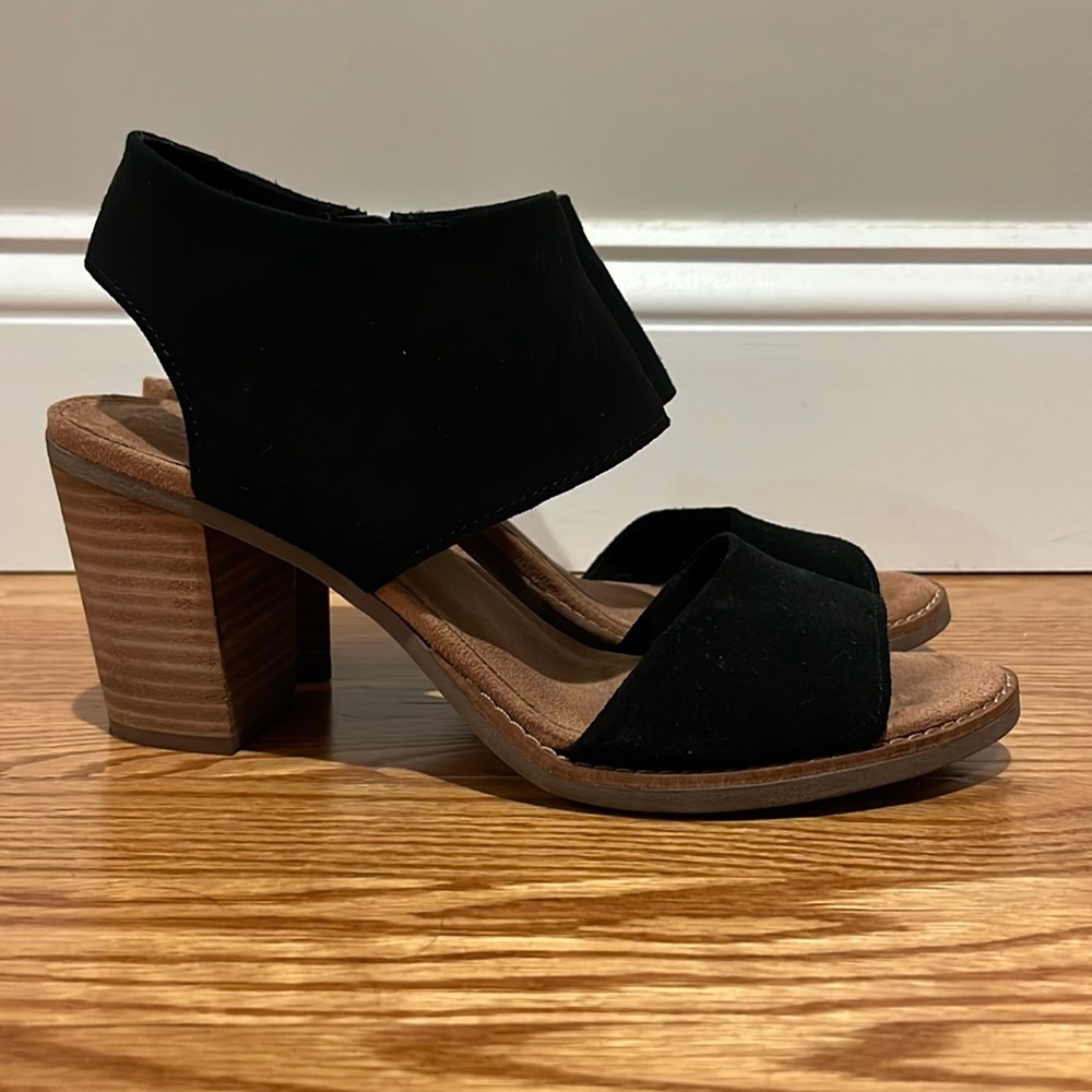 Tom’s Majorca Cutout Heeled Sandal 8.5 Black